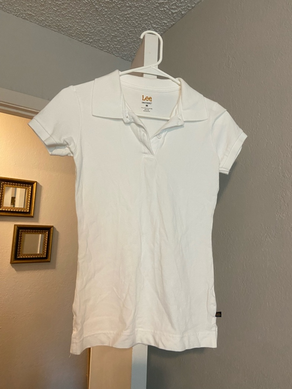 Lee White Crew Neck Uniform Shirt with Gold Logo